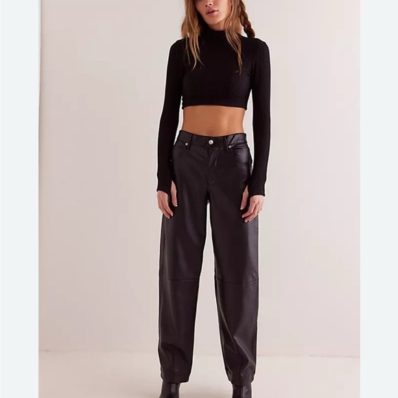Zara Black Faux Leather Trousers - Picture 2 of 4